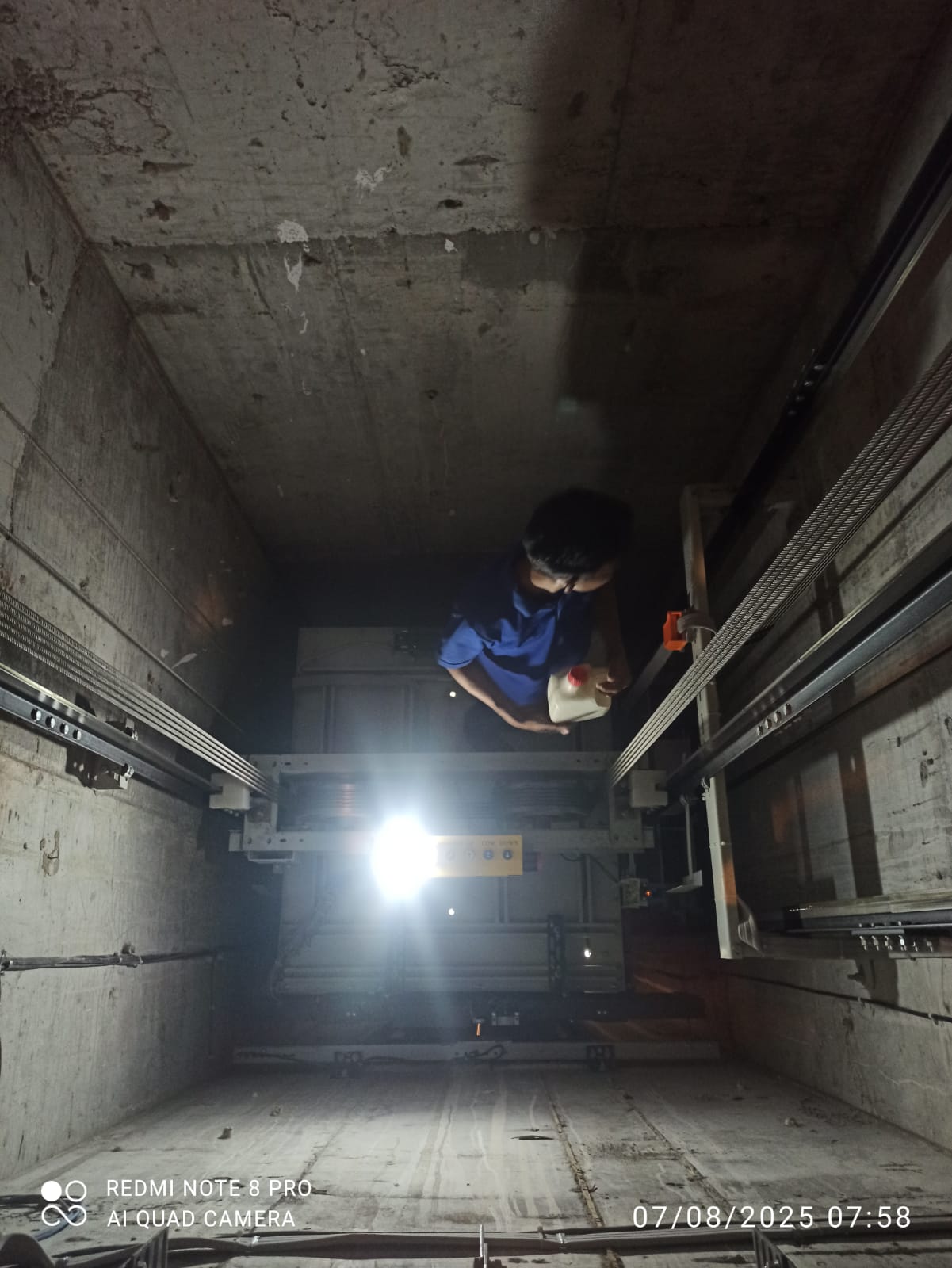 elevator service maintenance